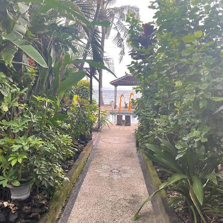 Catra Homestay Beach Apartments Candidasa Екстериор снимка
