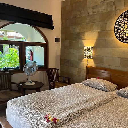 Catra Homestay Beach Apartments Candidasa Екстериор снимка