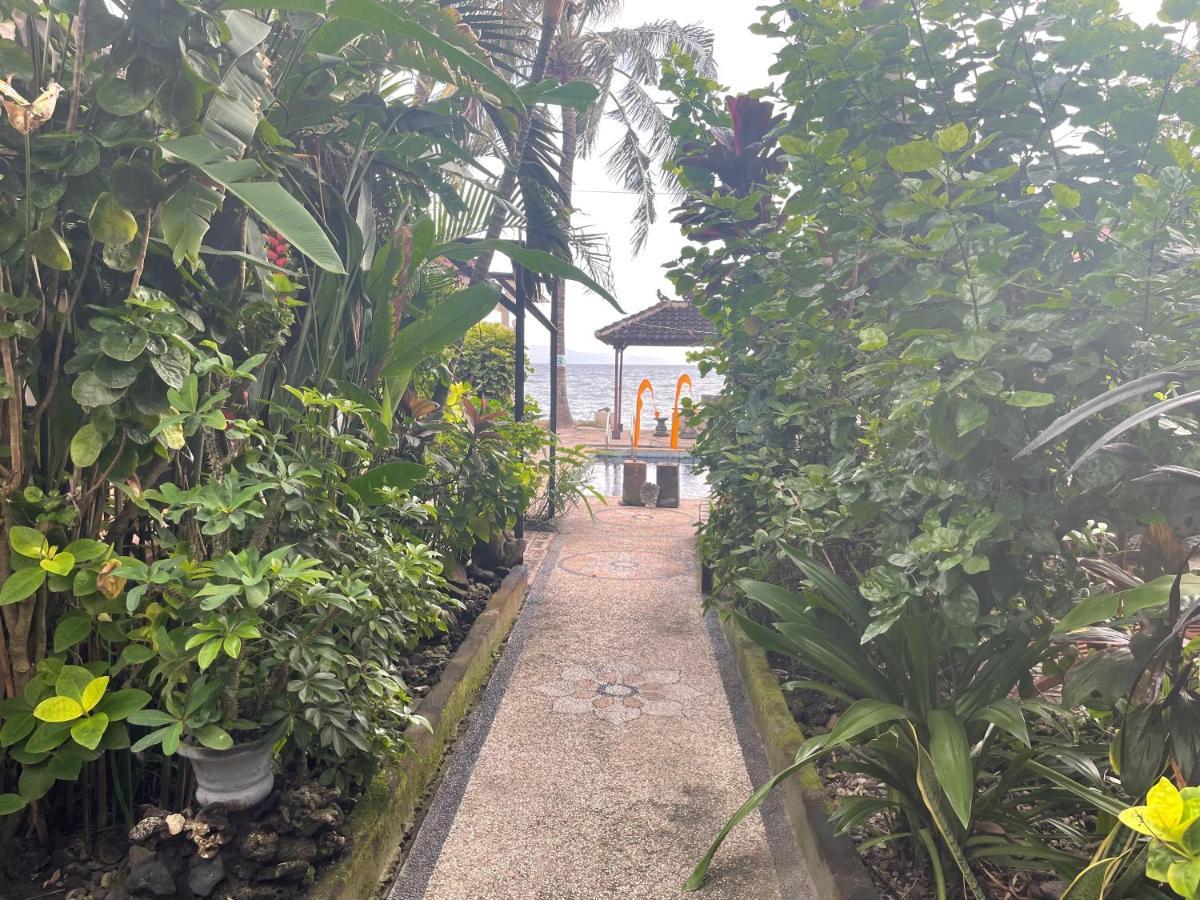 Catra Homestay Beach Apartments Candidasa Екстериор снимка