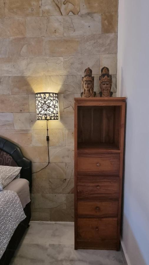 Catra Homestay Beach Apartments Candidasa Екстериор снимка