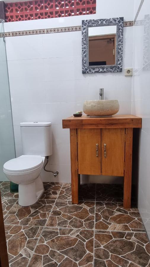 Catra Homestay Beach Apartments Candidasa Екстериор снимка